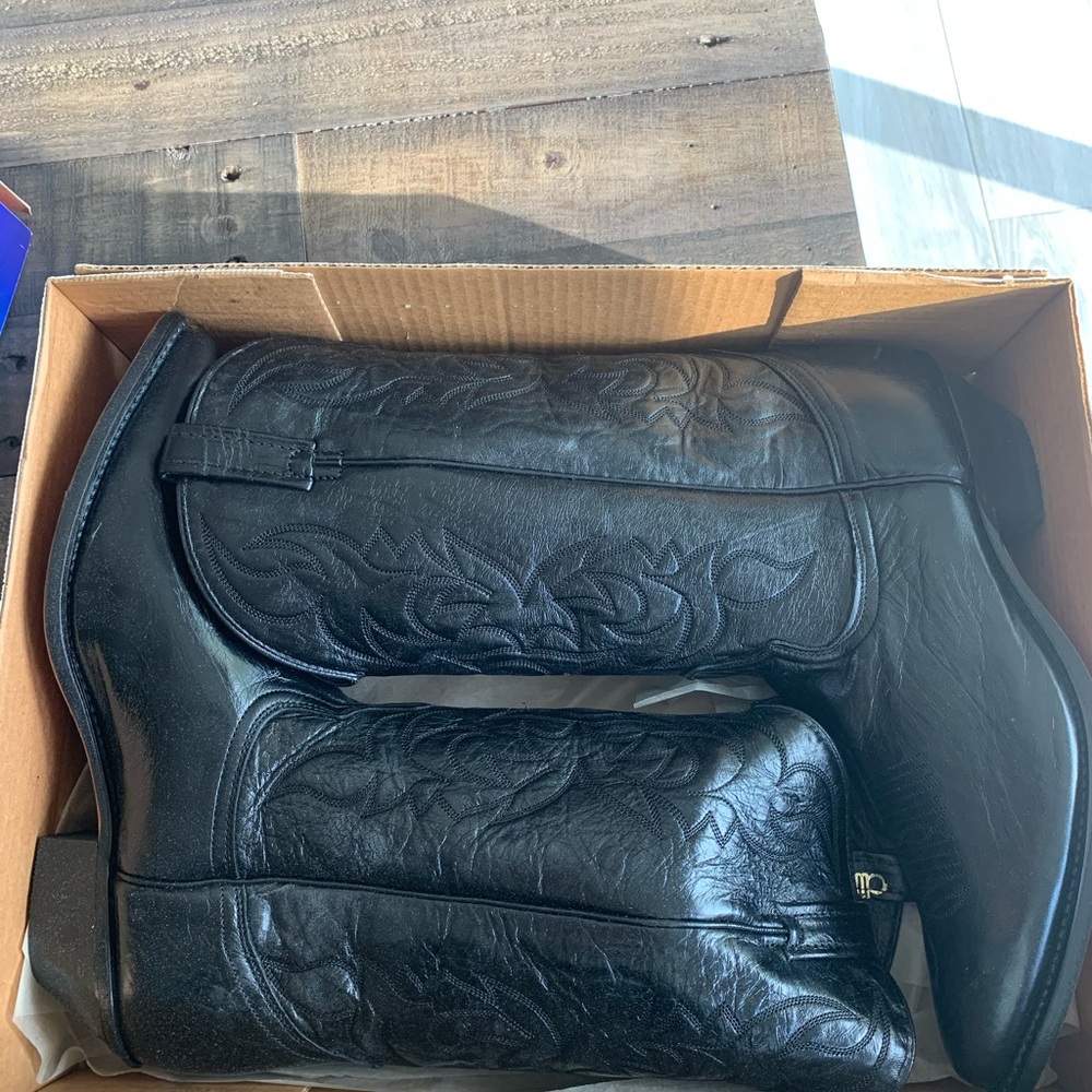 Dingo Black Cowboy Boots